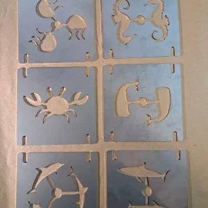 Conjunto de moldes de inyección con temática marina para proyectos de reciclaje de plástico.